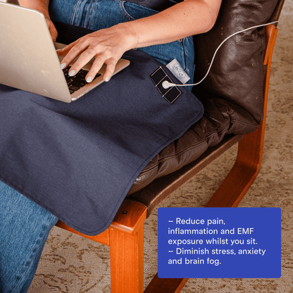 laptop on grounding mat