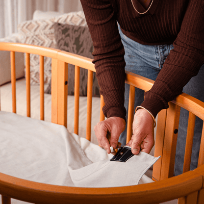 Grounding pad connection cable snap detail close-up
